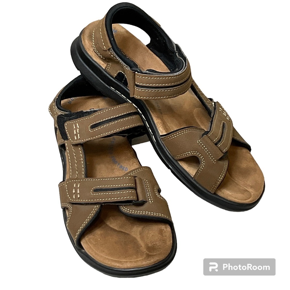 Dockers Newpage Brown Size 11M Sandals Strappy Outdoor Casual Shoe Rck